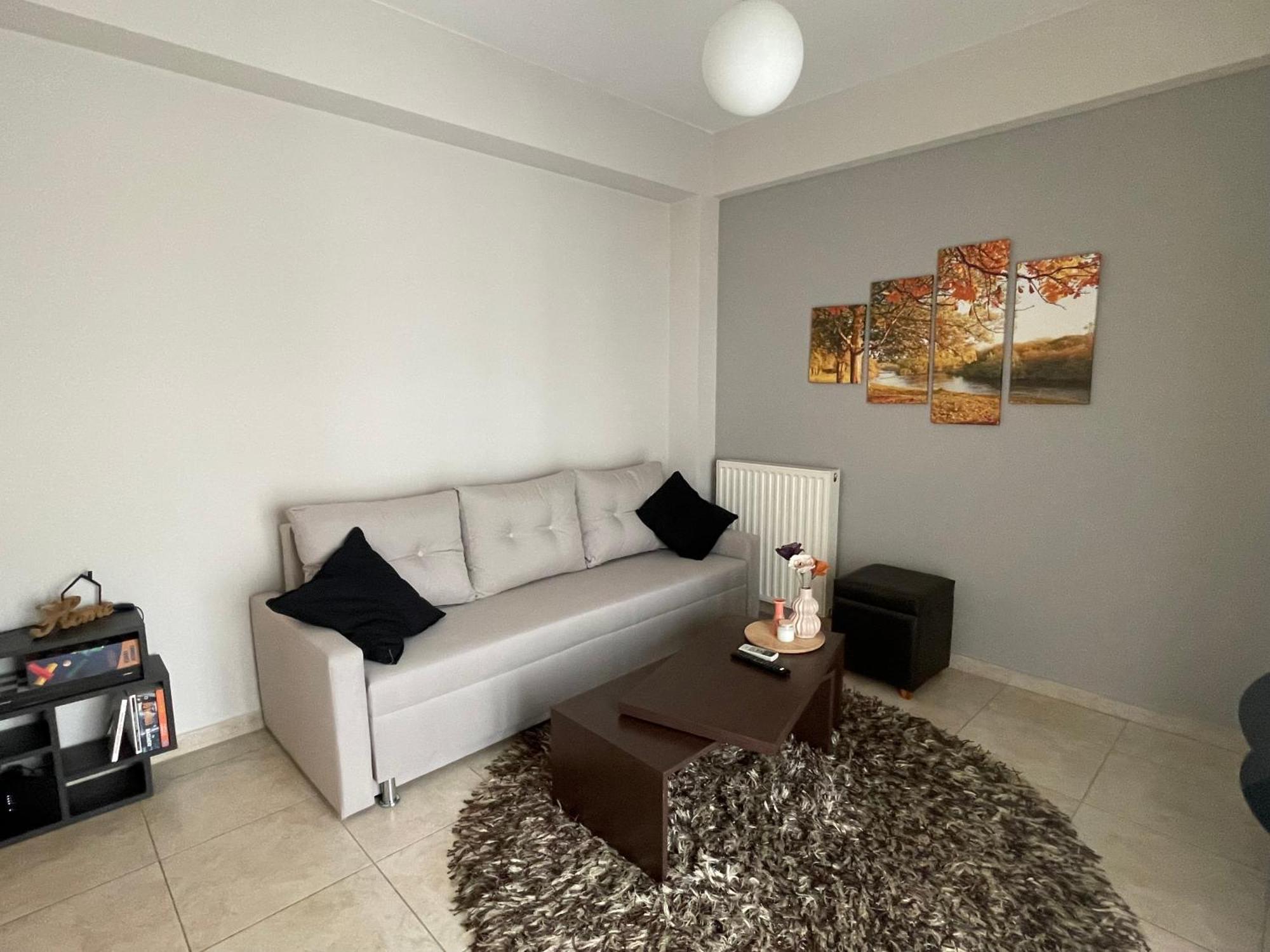 Central Comfy Home Kalamata Ngoại thất bức ảnh